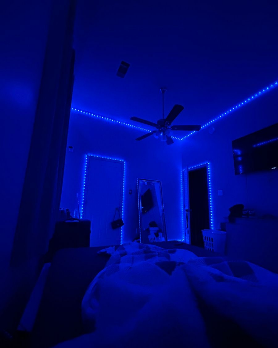 KiloWatt Lab Smart App Controlled RGB Pixel Light – USB Powered (10 METERS)